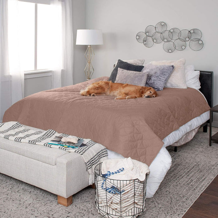 Waterproof And Non Slip Quilted Furniture Cover